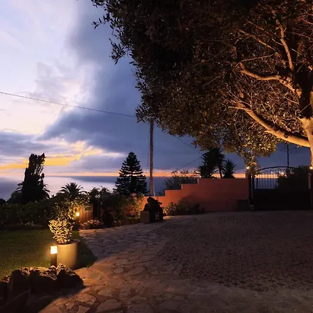 Great Views & Heated Pool - El Perenquen 5