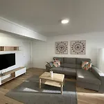 Great Views & Heated Pool - El Perenquen 5 Apartman *