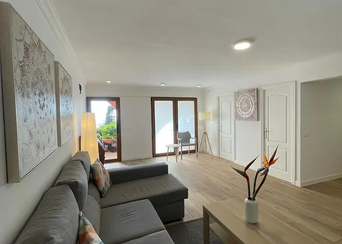 Great Views & Heated Pool - El Perenquen 5 Apartmán *